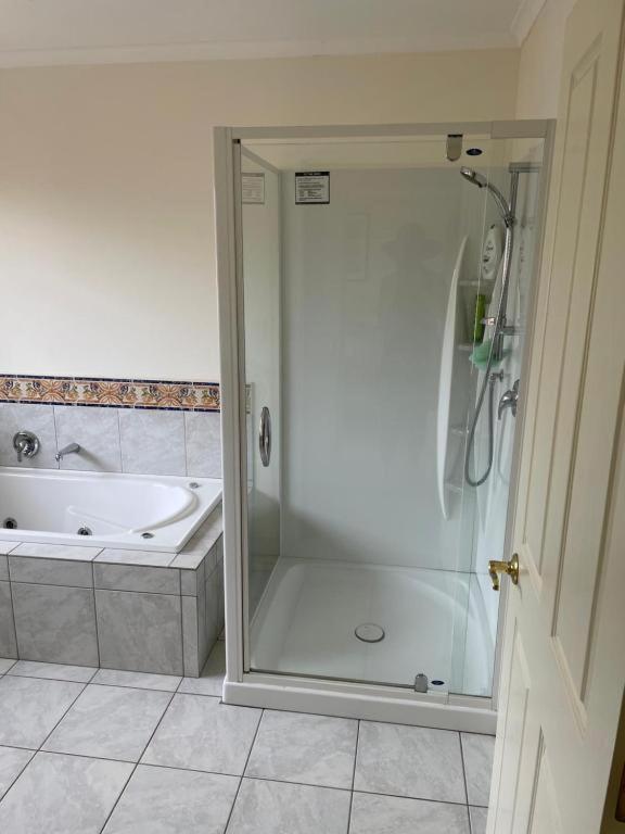 Privatunterkunft Spacious *